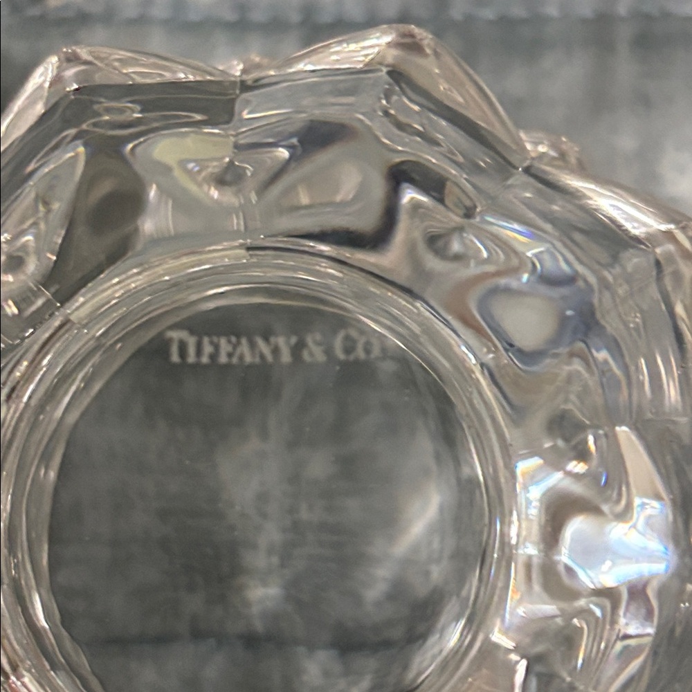 Tiffany & Co Crystal Pine Cone Trinket Box - Picture 4 of 6